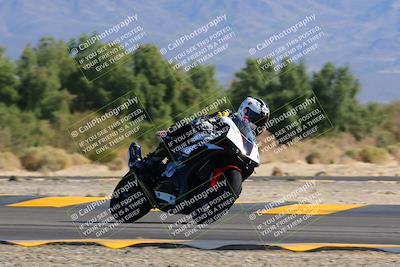 media/Nov-06-2022-SoCal Trackdays (Sun) [[208d2ccc26]]/Turn 7 Set 2 (1050am)/